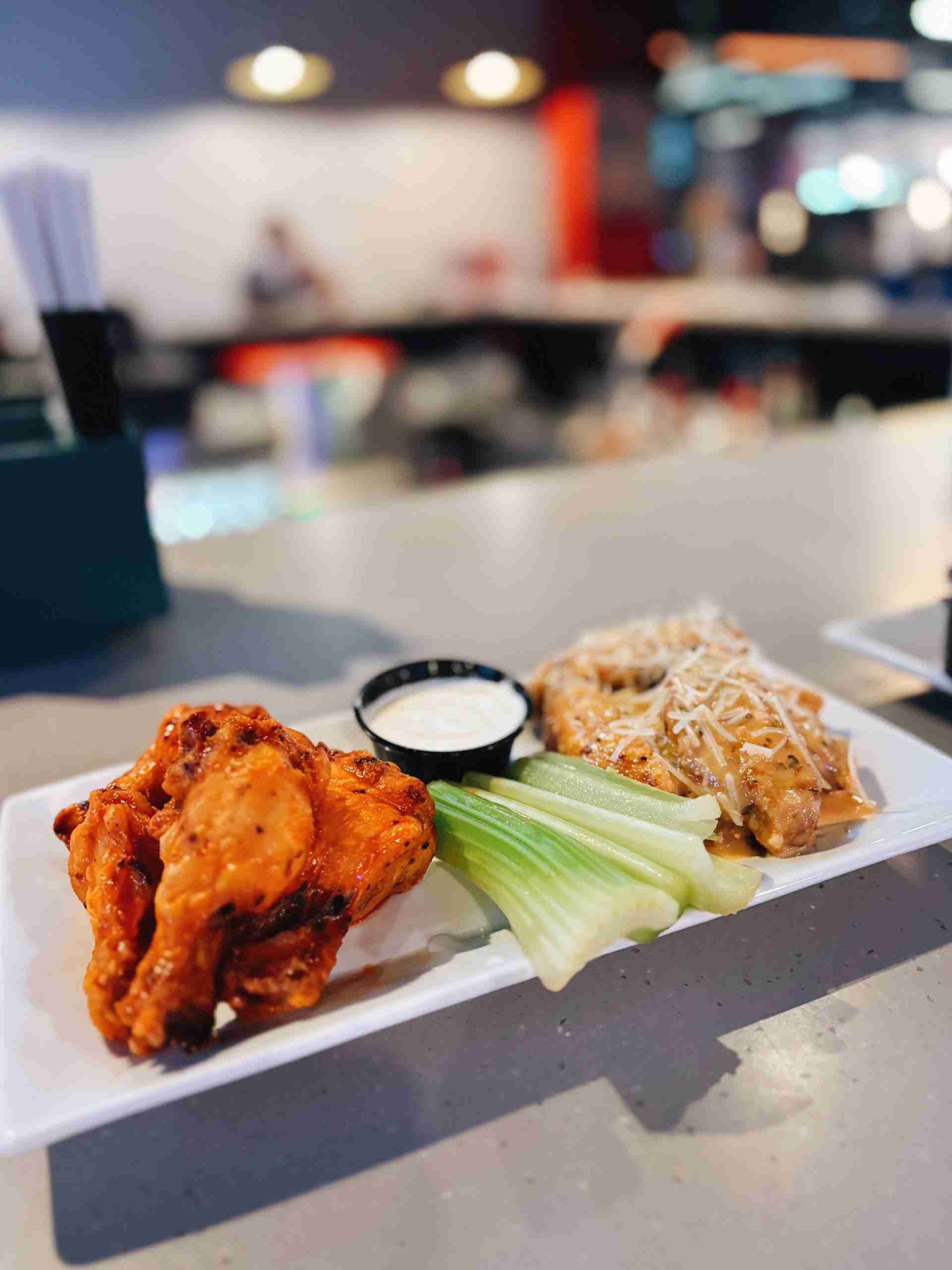 810 Entertainment Estero